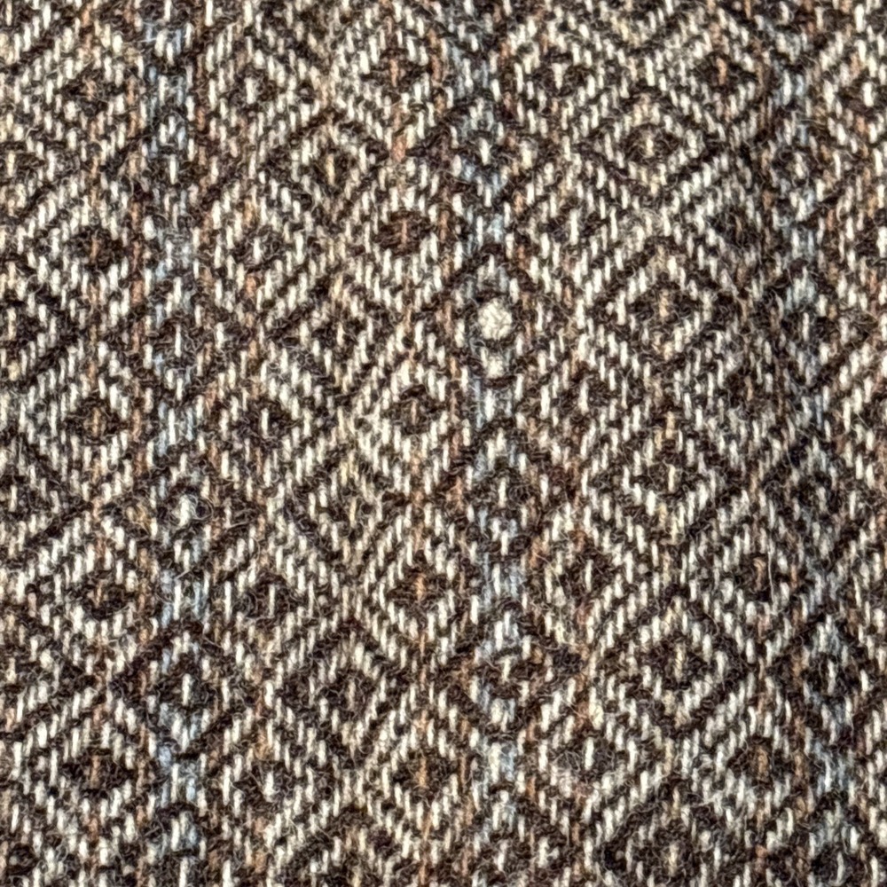 Blazer Diamond Pattern Medium - Picture 6 of 11